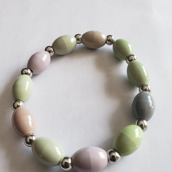 Beth Bead Bracelets - Picture 2 of 6